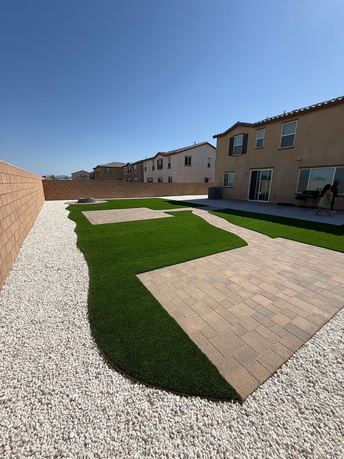 Front yard landscape