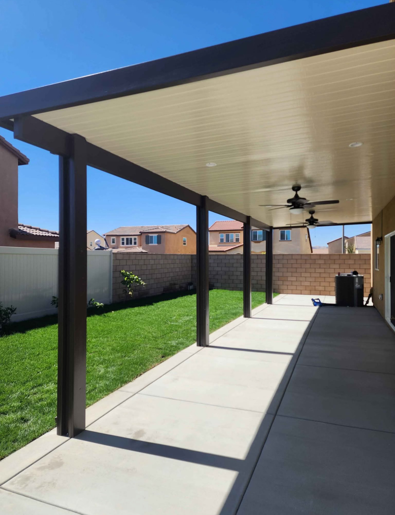 Covered patio with lighting